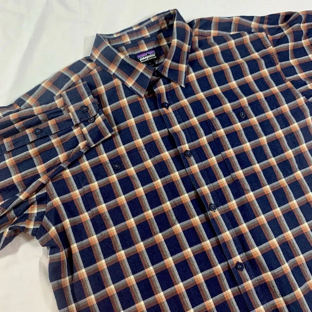 Patagonia Worn Wear Organic Cotton L/S‎ Button Up Shirt Size L Blue Orange Plaid